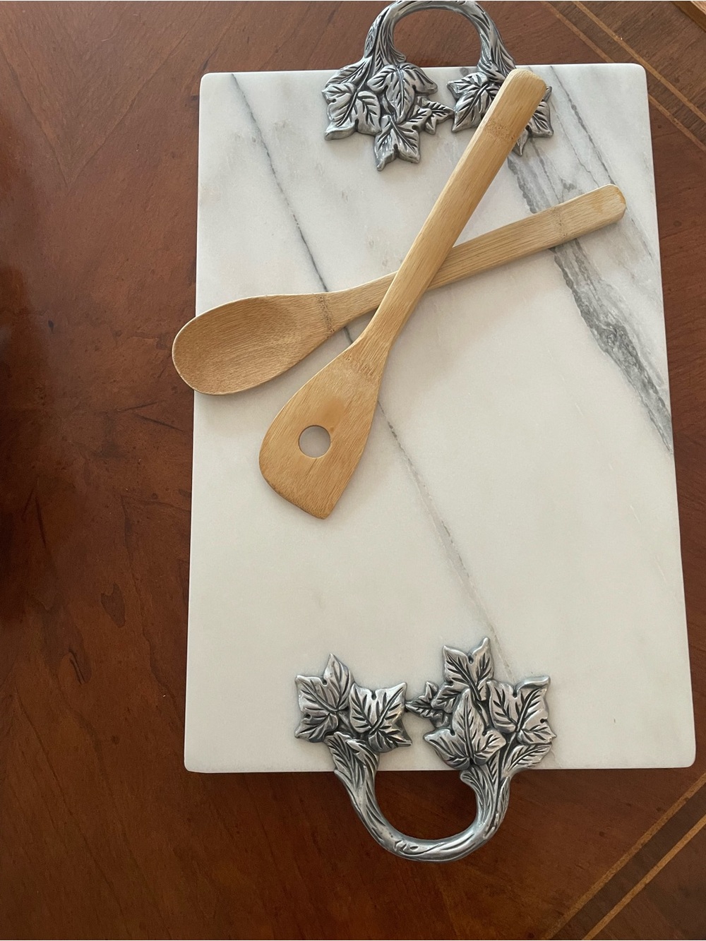 White Marble Cutting Board either Silver leaf handle and wood spoon set